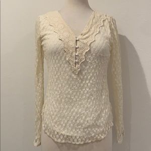 NWOT Beyond Vintage Long Sleeve Lace Top Sz Small